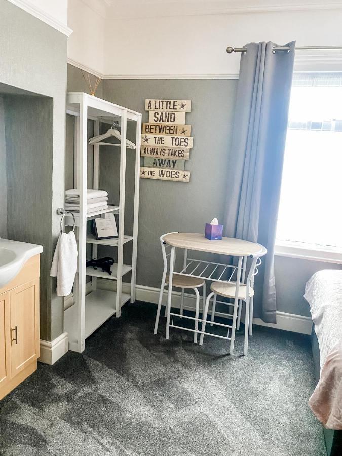 The Promenade Rooms Rhyl Eksteriør bilde